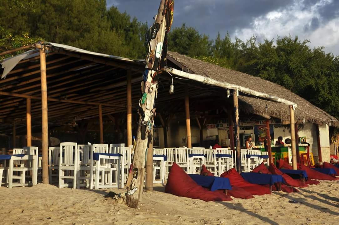 Sasak Island Bungalows Gili Meno Extérieur photo